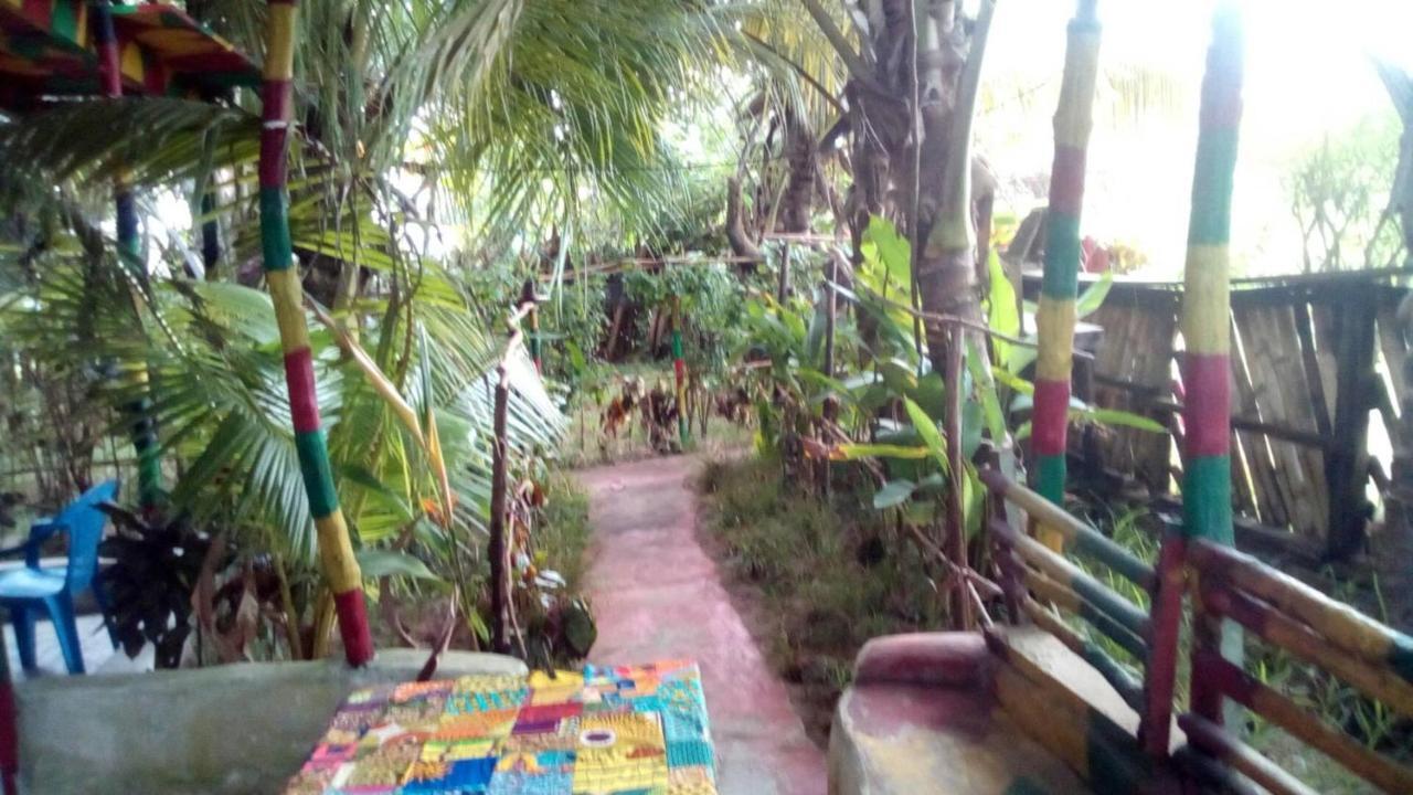 Green Zion Garden Butre Exterior photo